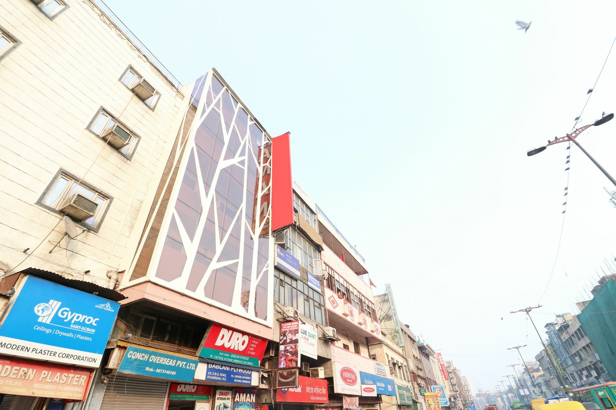 Oyo 11593 Hotel Aman Guest House Нью-Дели Экстерьер фото
